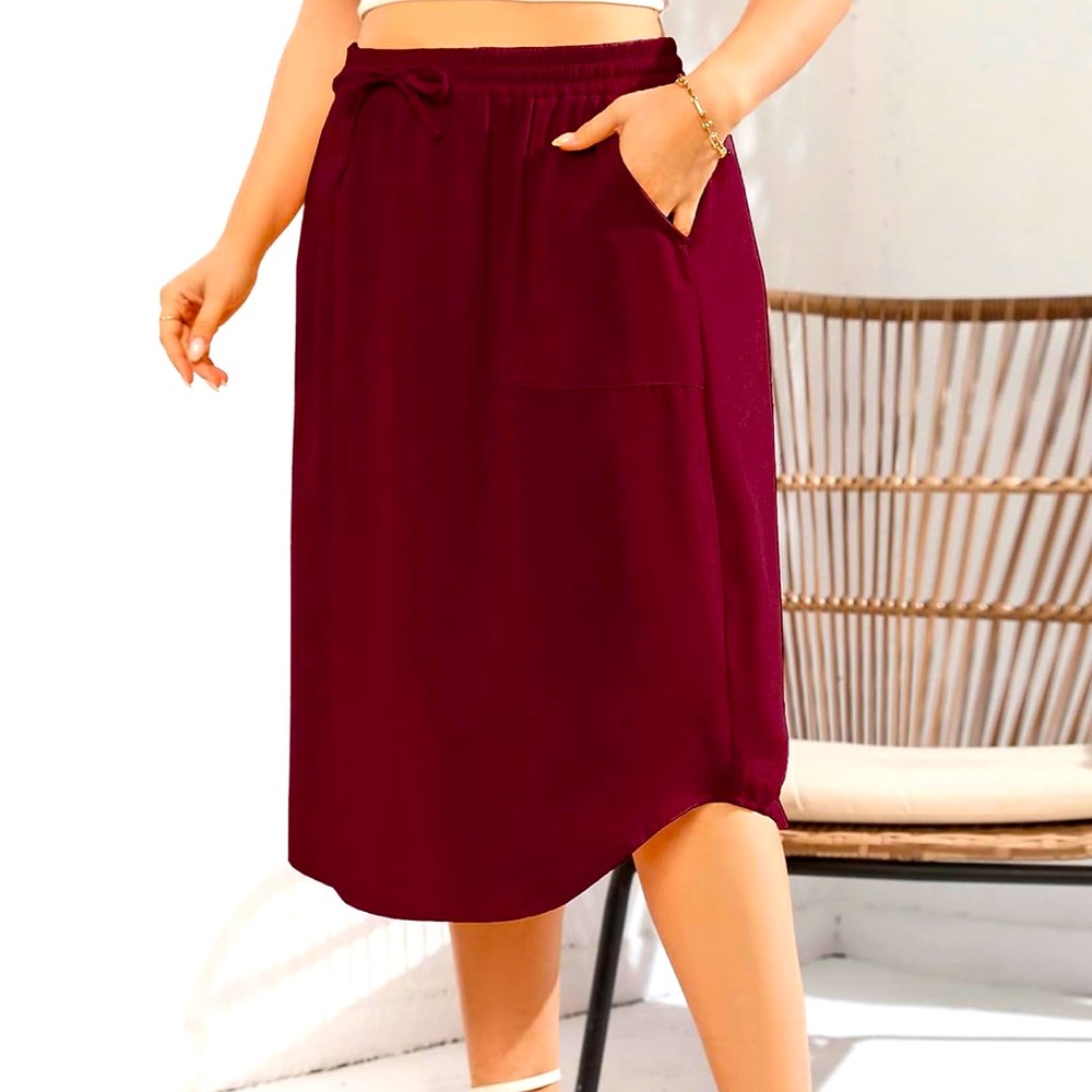 Lightweight plus size midi a line skirt with pockets